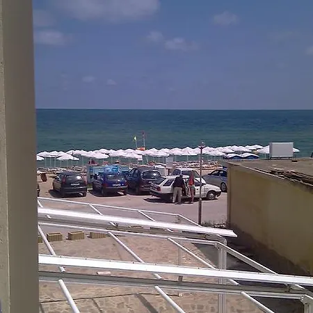 Millenium Facility Kabakum Apartamento Varna